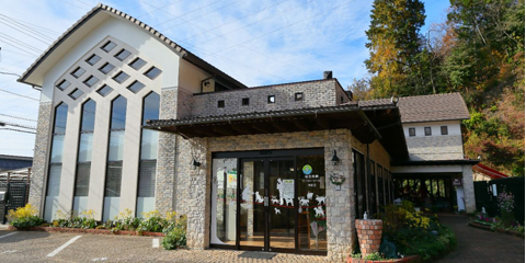 出逢いの森店 外観